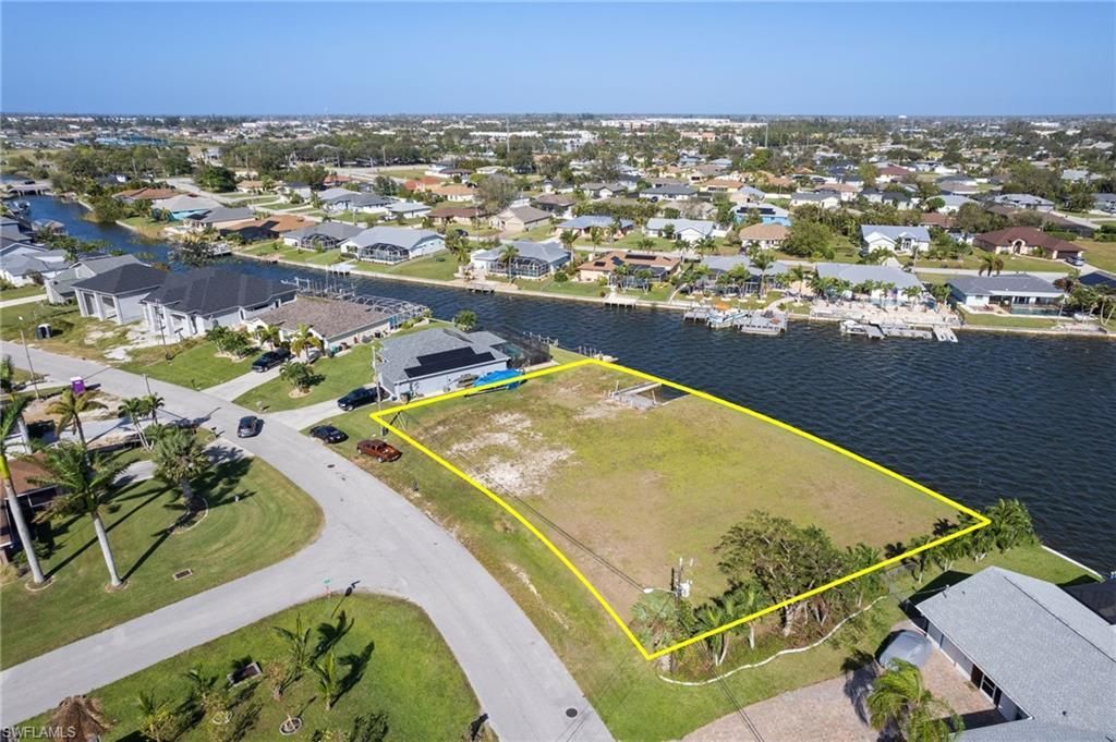 159 SE 6th St, Cape Coral, FL 33990 Photo