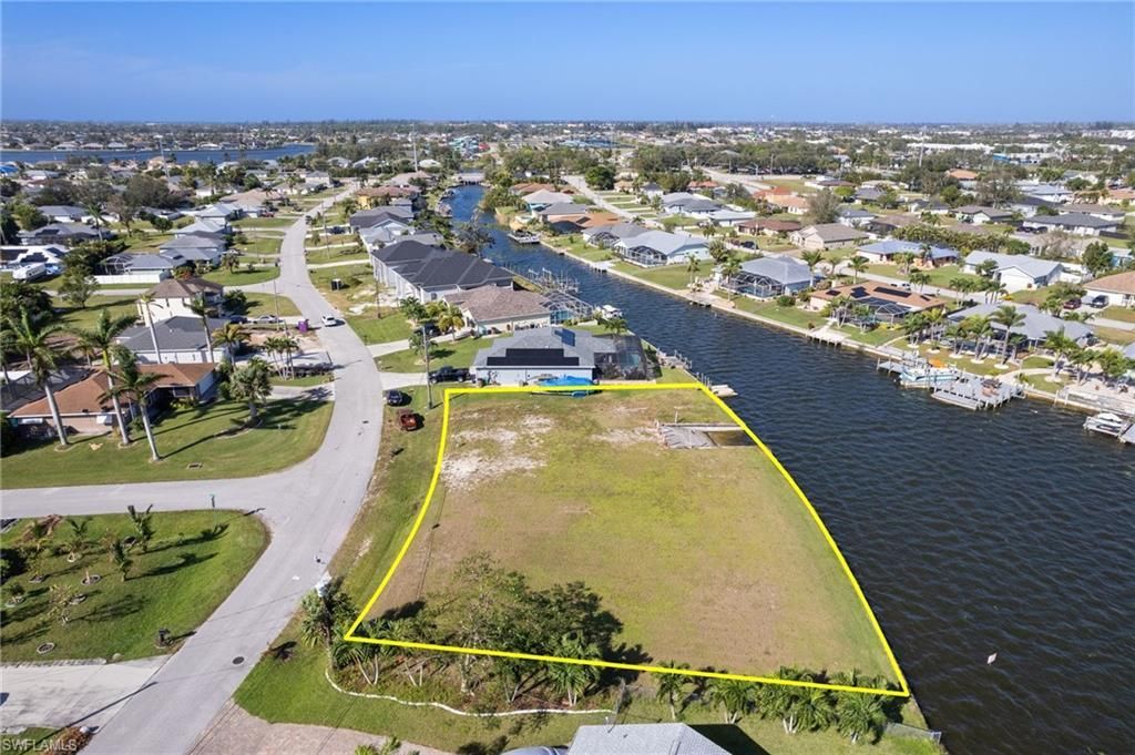 159 SE 6th St, Cape Coral, FL 33990 Photo