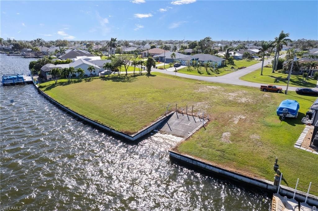 159 SE 6th St, Cape Coral, FL 33990 Photo