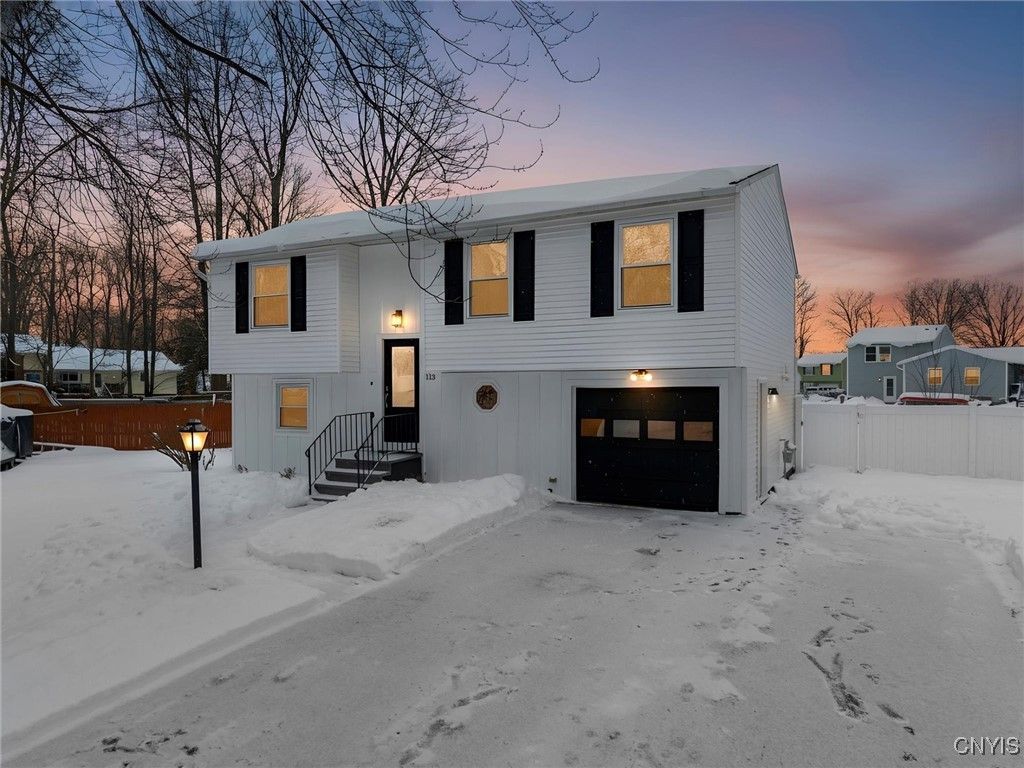 113 Roundmill Lane, Minoa, NY 13116 Main Photo