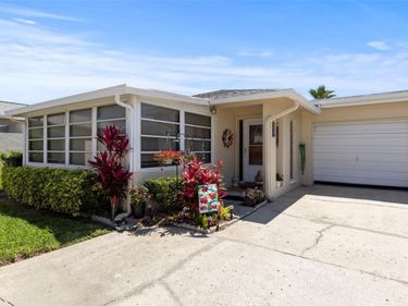 2735 SHERBROOKE LANE, Unit D, PALM HARBOR, FL 34684