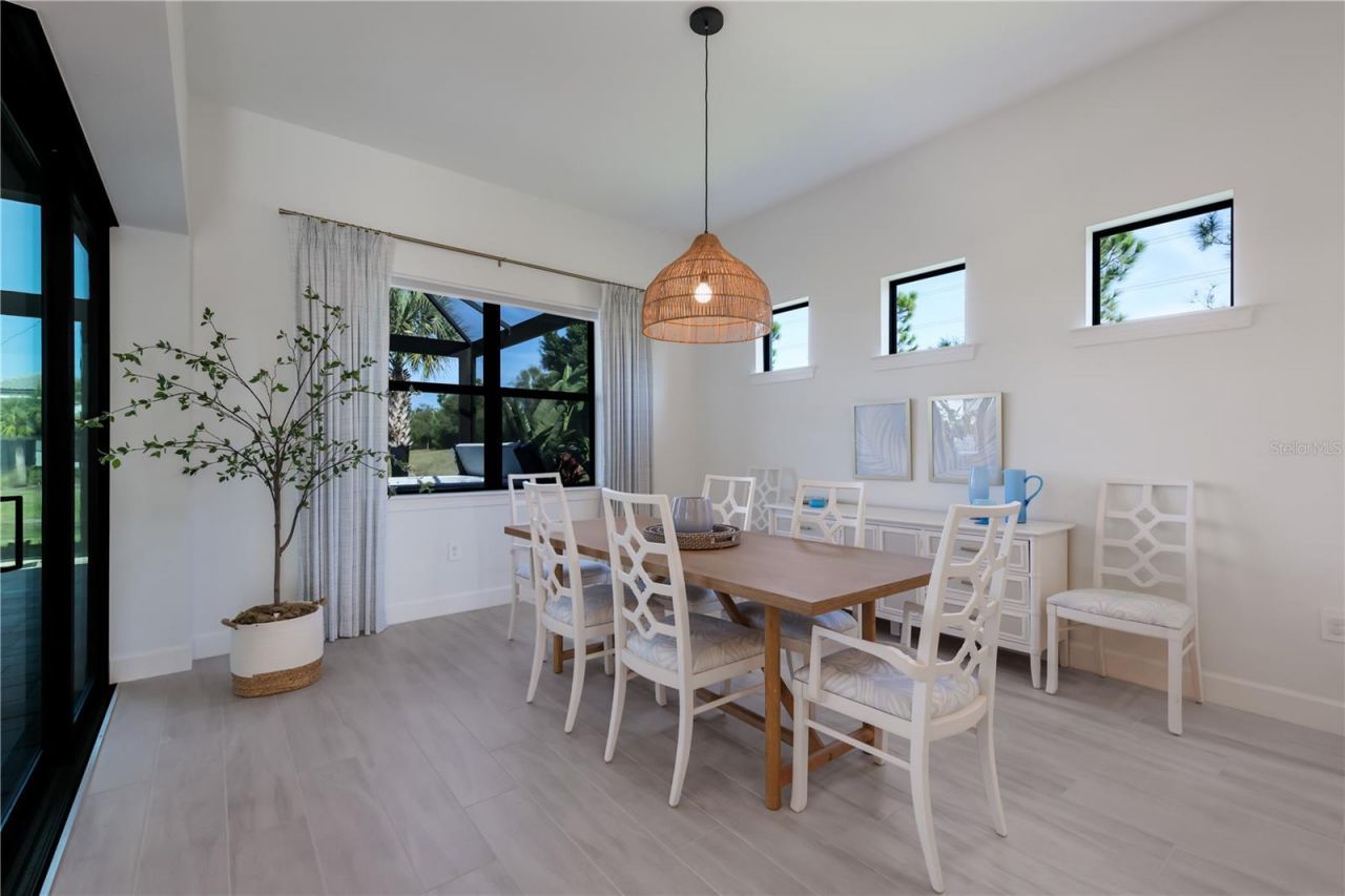 18025 Northwood Place, Bradenton, FL 34202 Photo