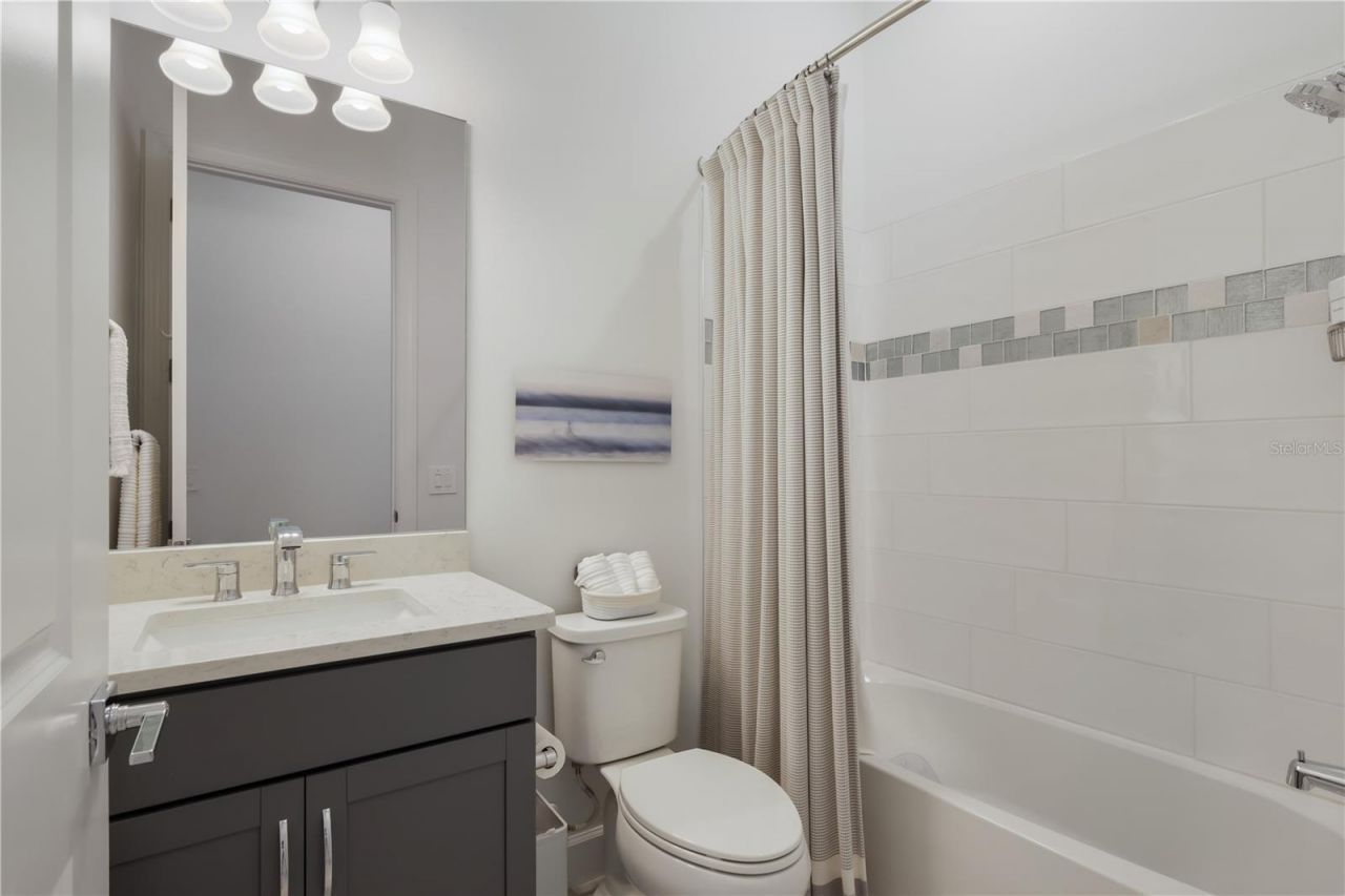 18025 Northwood Place, Bradenton, FL 34202 Photo