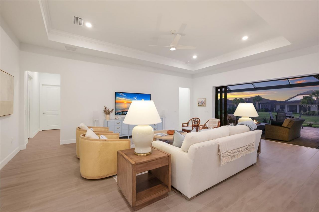 18025 Northwood Place, Bradenton, FL 34202 Photo