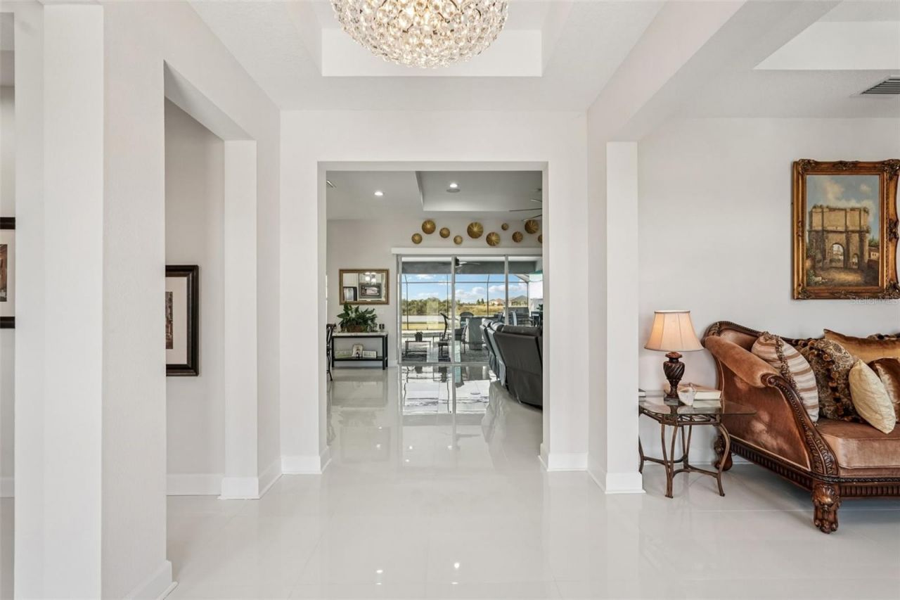 5027 Lake Toscana Drive, Wimauma, FL 33598 Photo