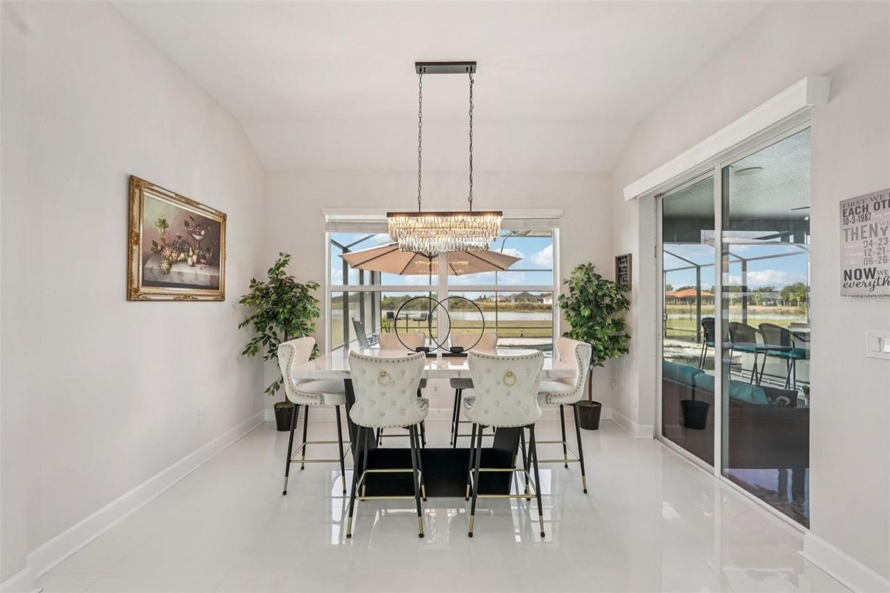 5027 Lake Toscana Drive, Wimauma, FL 33598 Photo