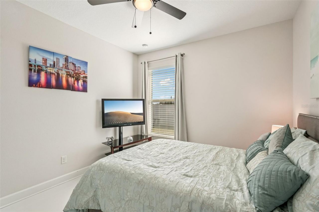 5027 Lake Toscana Drive, Wimauma, FL 33598 Photo
