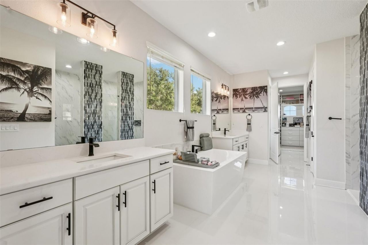 5027 Lake Toscana Drive, Wimauma, FL 33598 Photo