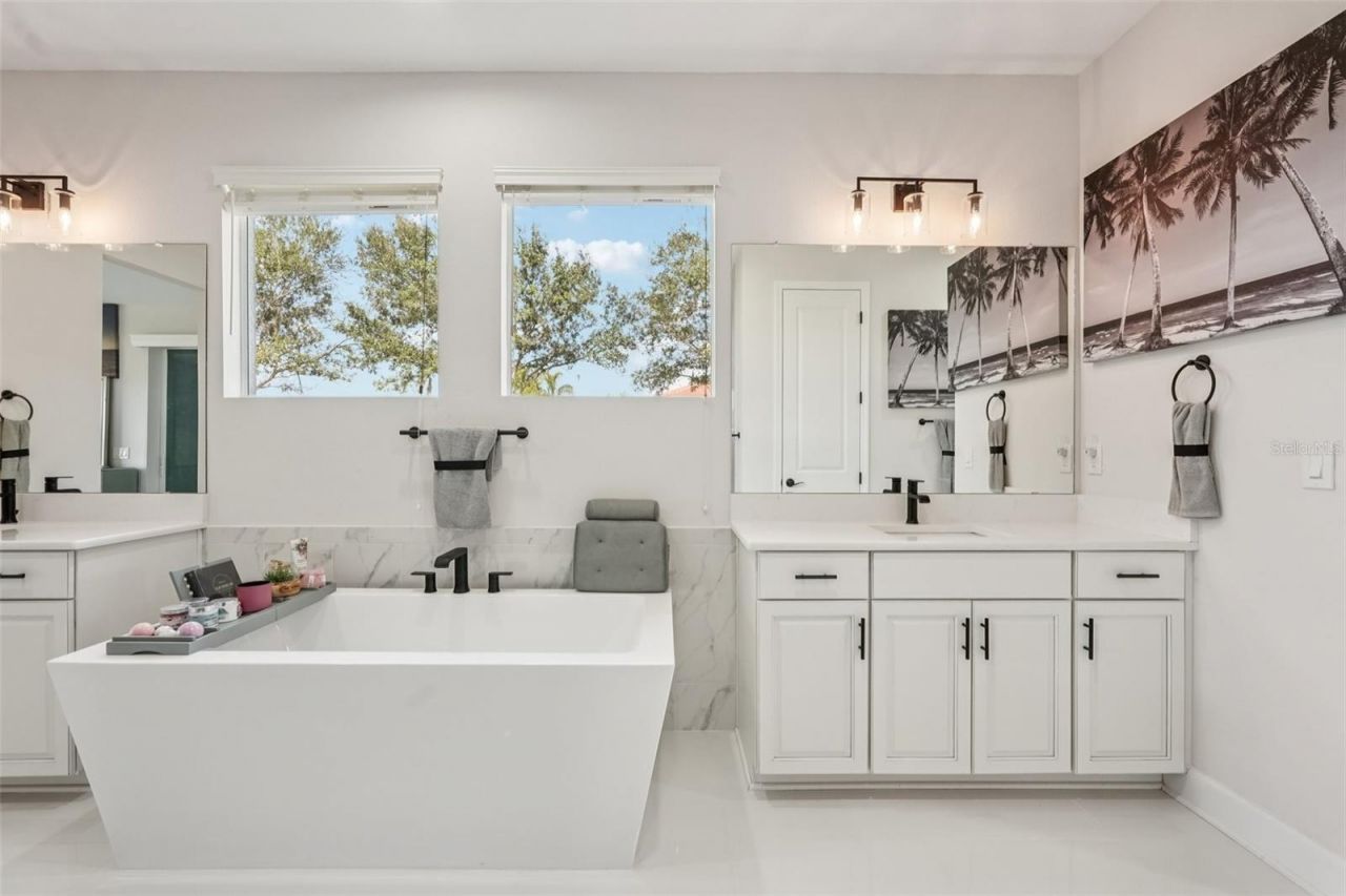 5027 Lake Toscana Drive, Wimauma, FL 33598 Photo