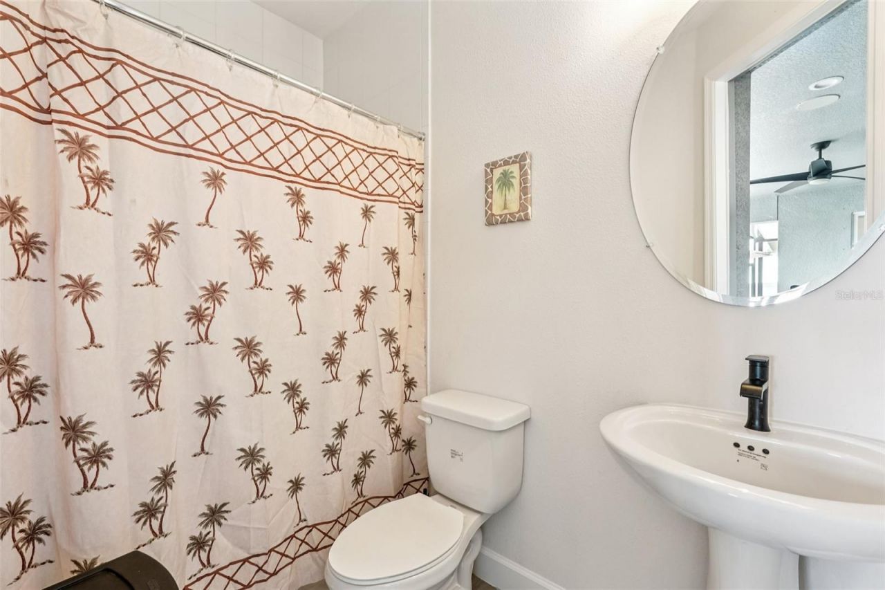 5027 Lake Toscana Drive, Wimauma, FL 33598 Photo