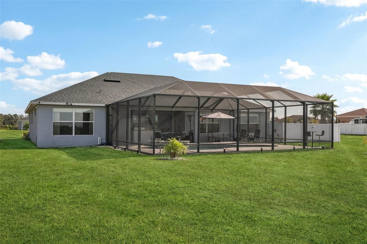 5027 Lake Toscana Drive, Wimauma, FL 33598 Photo