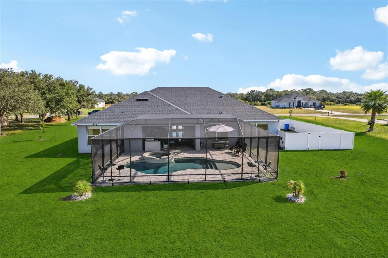 5027 Lake Toscana Drive, Wimauma, FL 33598 Photo