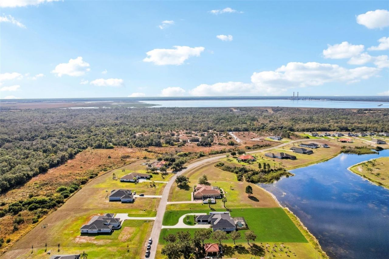 5027 Lake Toscana Drive, Wimauma, FL 33598 Photo