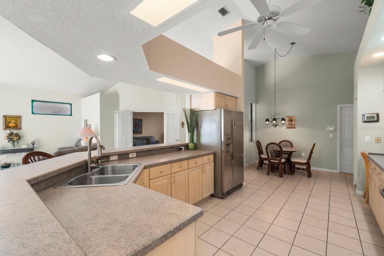 4356 Marcott Circle, Sarasota, FL 34233 Photo