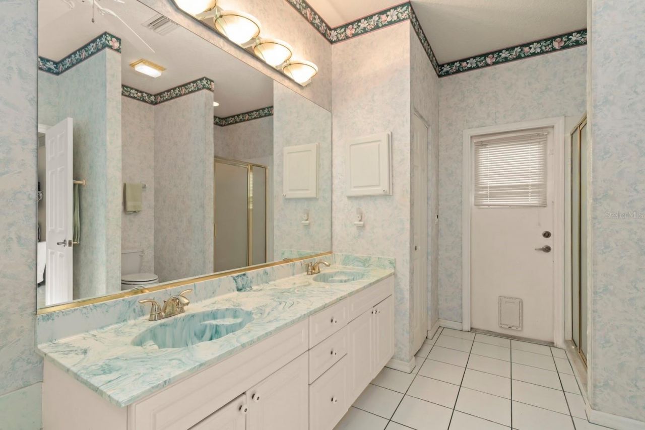 4356 Marcott Circle, Sarasota, FL 34233 Photo