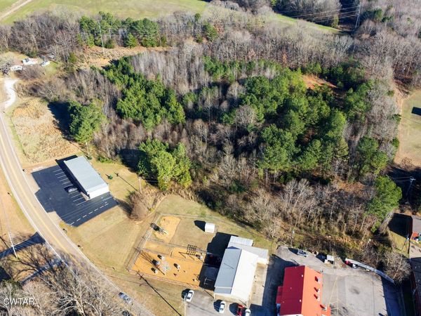 000 Natchez Trace Drive , Lexington, TN 38351