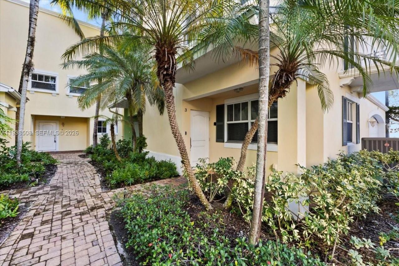 630 SE 15th St, Unit 3, Fort Lauderdale, FL 33316 Photo