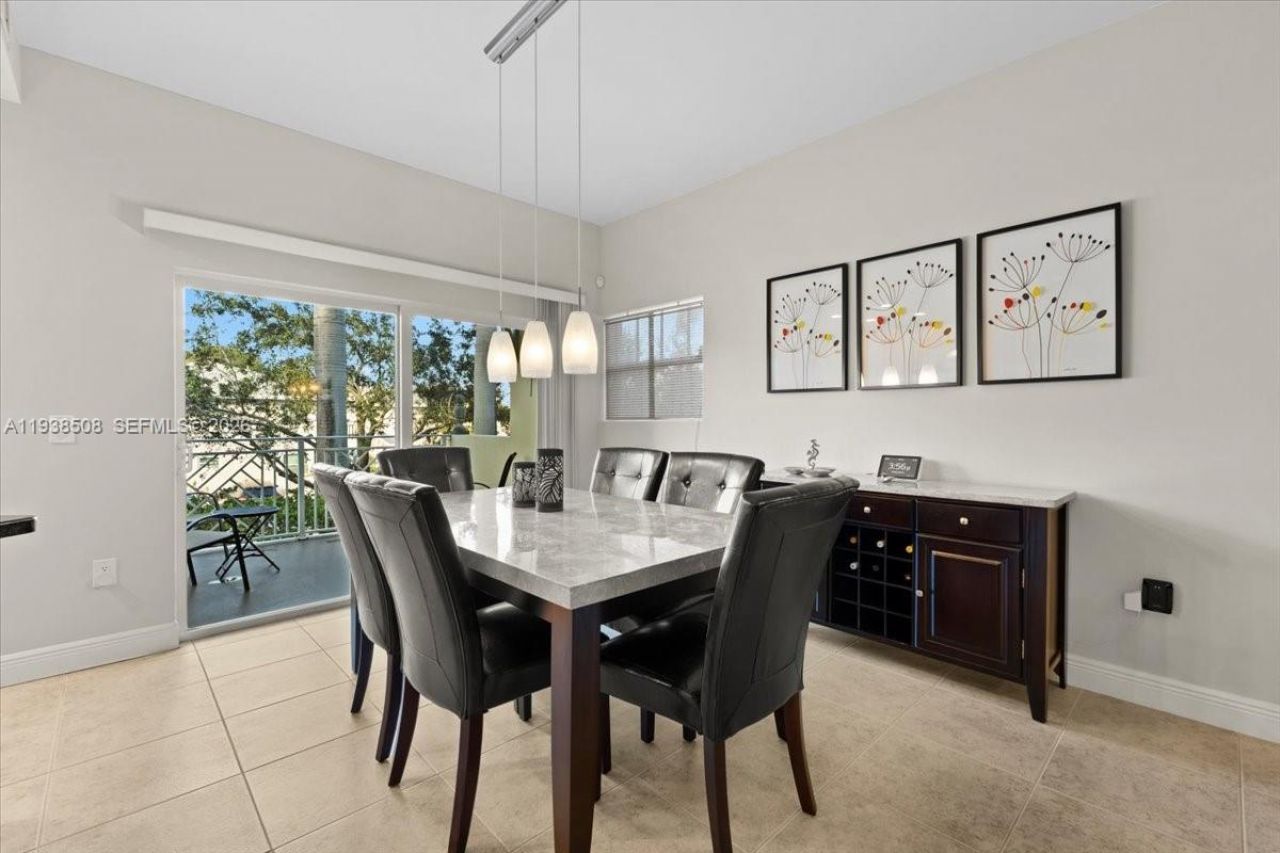 630 SE 15th St, Unit 3, Fort Lauderdale, FL 33316 Photo