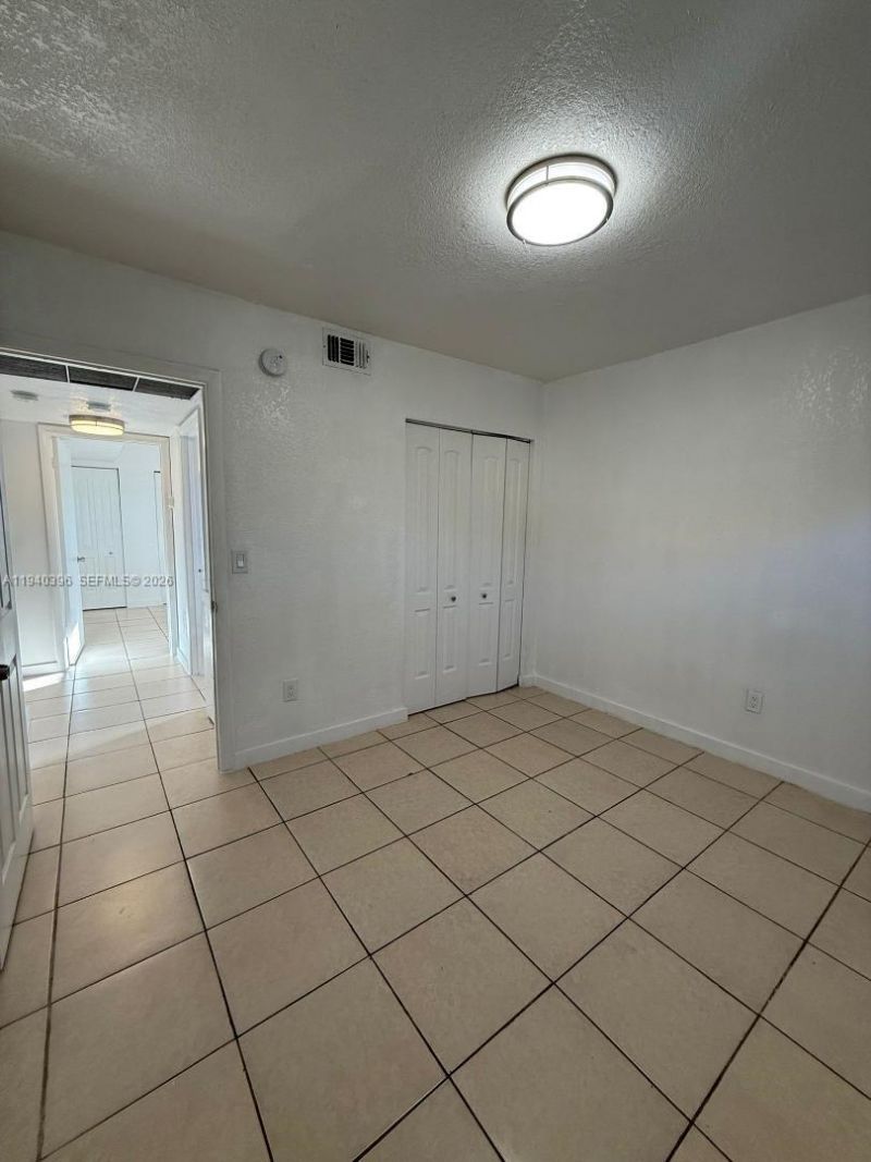6545 W 27th Ct , Unit 11-47, Hialeah, FL 33016 Photo
