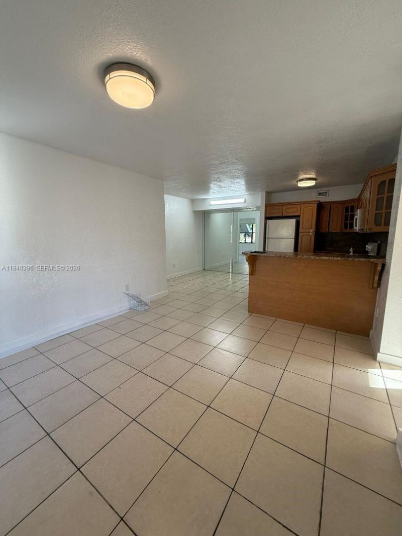 6545 W 27th Ct , Unit 11-47, Hialeah, FL 33016 Photo