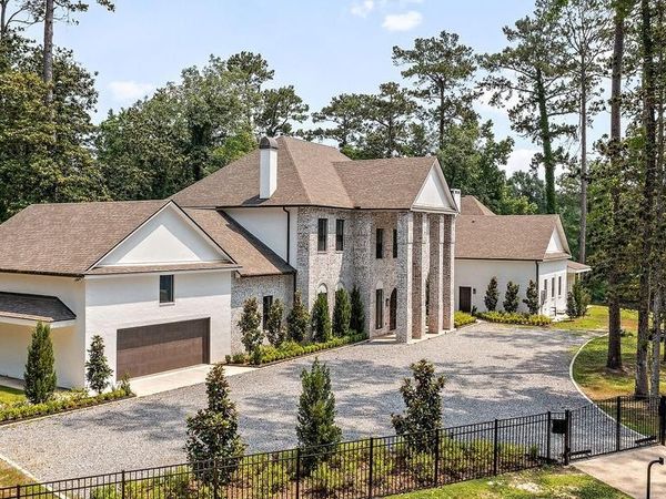 123 N DOGWOOD Drive, Covington, LA 70433