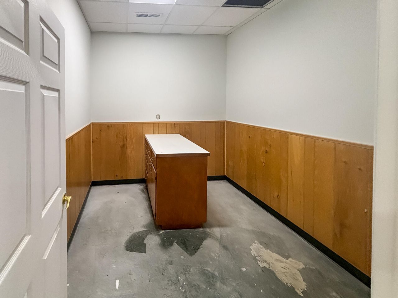 1662 Savannah Highway Photo 6