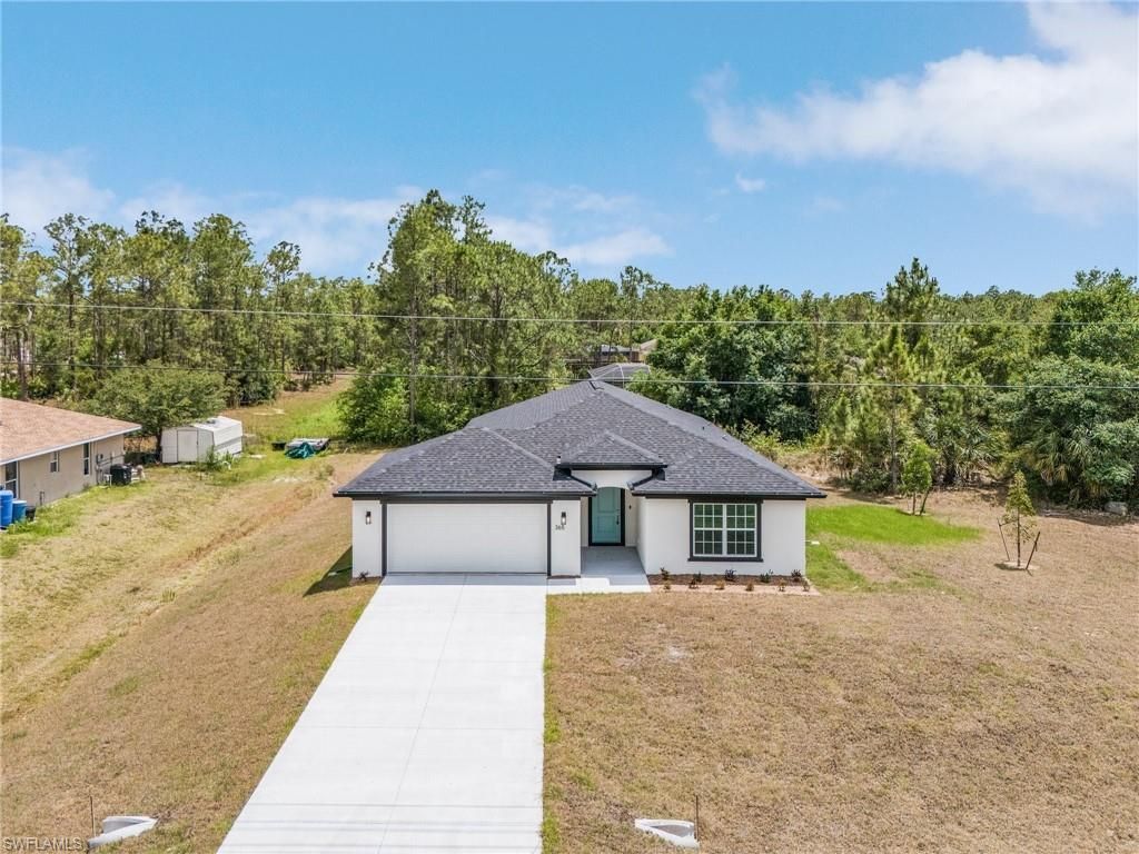 365 Woodburn Dr, Lehigh Acres, FL 33972 Photo