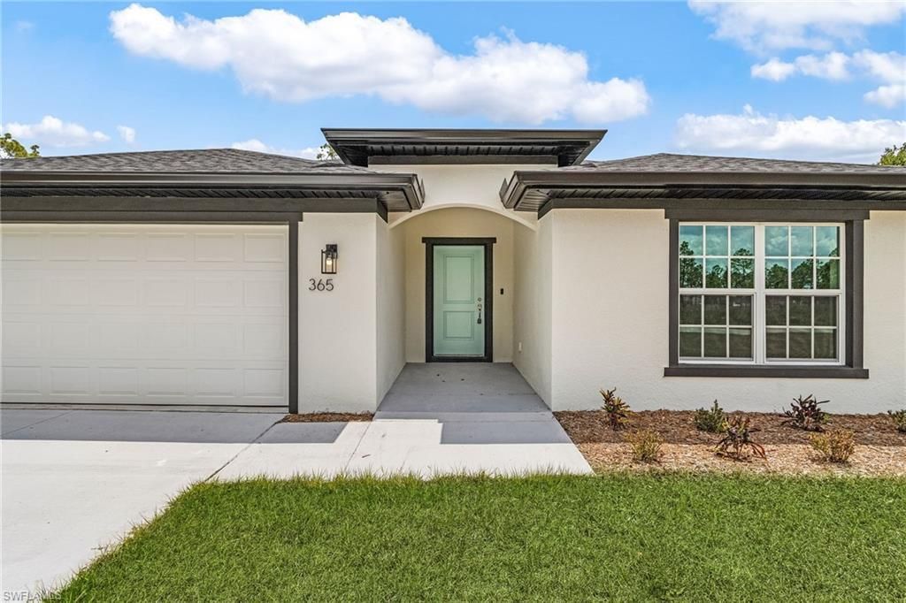 365 Woodburn Dr, Lehigh Acres, FL 33972 Photo