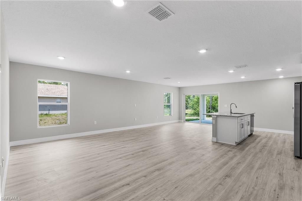 365 Woodburn Dr, Lehigh Acres, FL 33972 Photo
