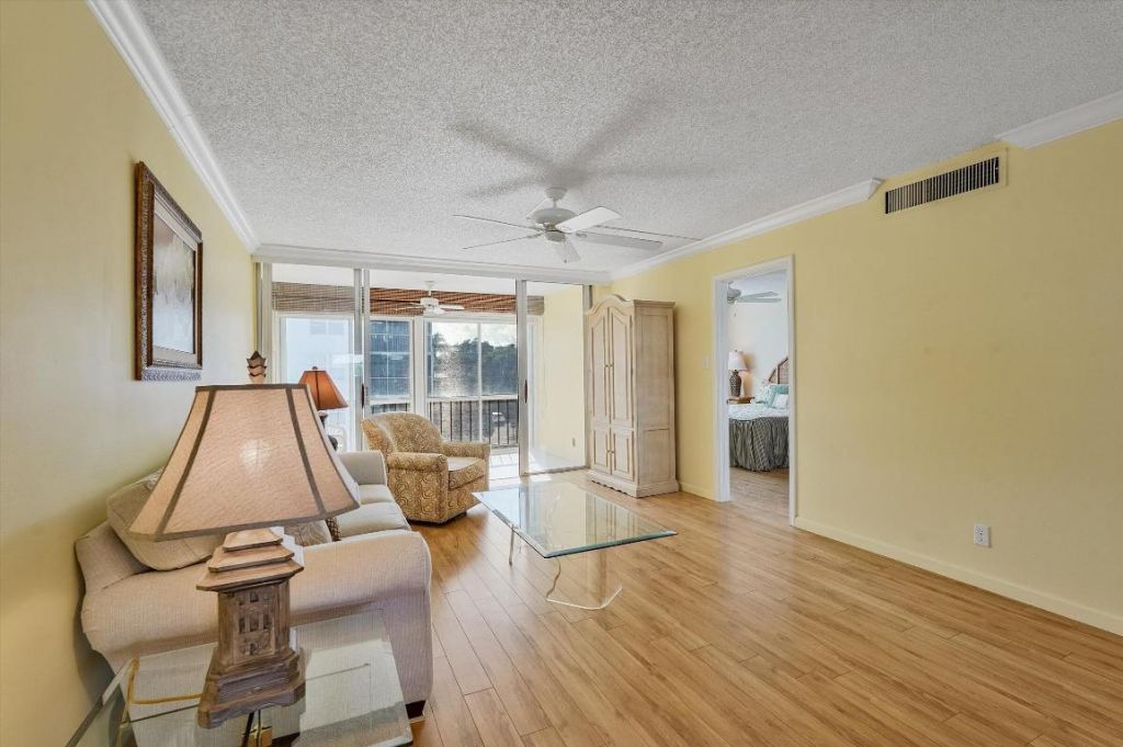 2014 S Federal Highway, Unit 308, Boynton Beach, FL 33435 Photo