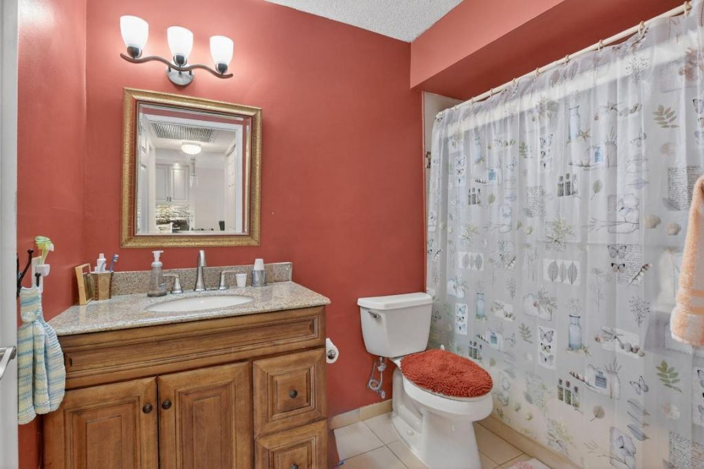 9215 Flynn Circle, Unit 8, Boca Raton, FL 33496 Photo