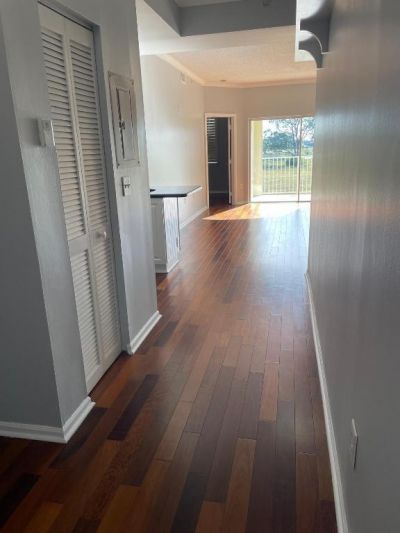 2080 Greenview Shores Boulevard, Unit 413, Wellington, FL 33414 Photo