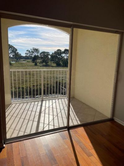 2080 Greenview Shores Boulevard, Unit 413, Wellington, FL 33414 Photo