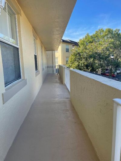 2080 Greenview Shores Boulevard, Unit 413, Wellington, FL 33414 Photo