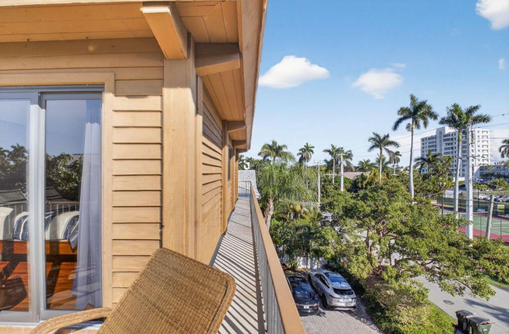 122 Andrews Avenue, Unit C, Delray Beach, FL 33483 Photo