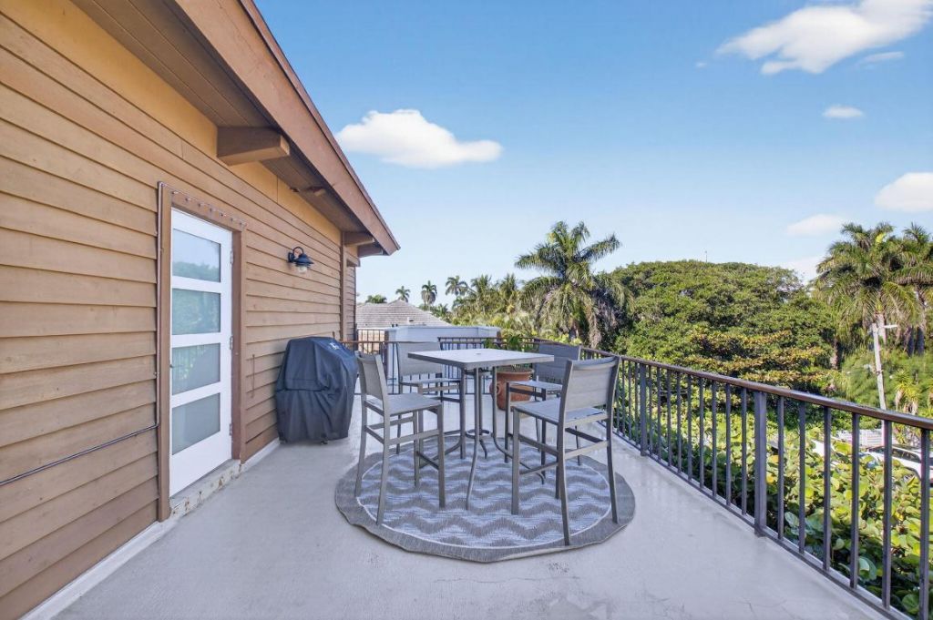 122 Andrews Avenue, Unit C, Delray Beach, FL 33483 Photo