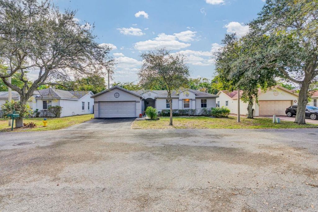 4846 NW 14th Street, Coconut Creek, FL 33063 Photo