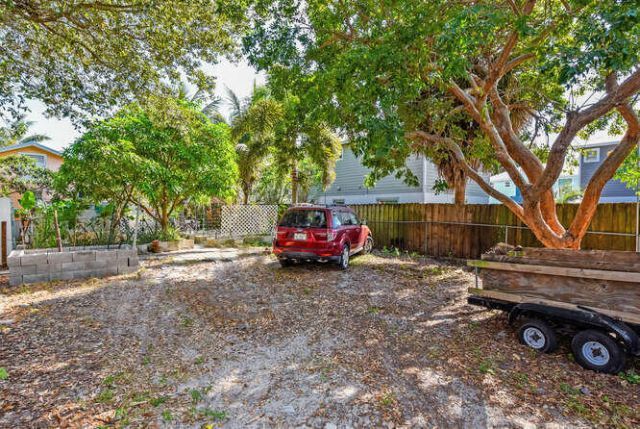317 N D Street E, Lake Worth Beach, FL 33460 Photo