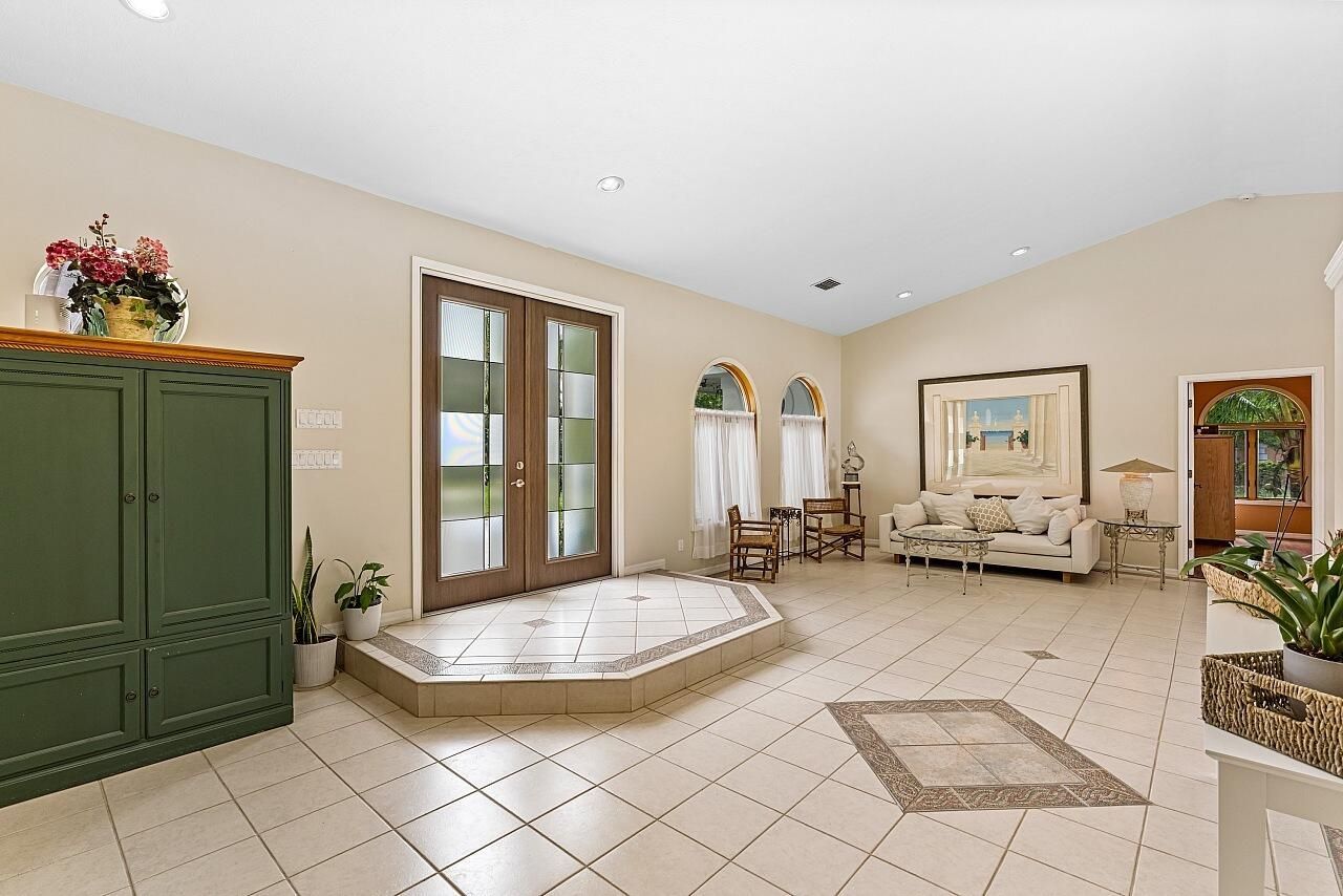 8601 S Ocean Drive, Jensen Beach, FL 34957 Photo