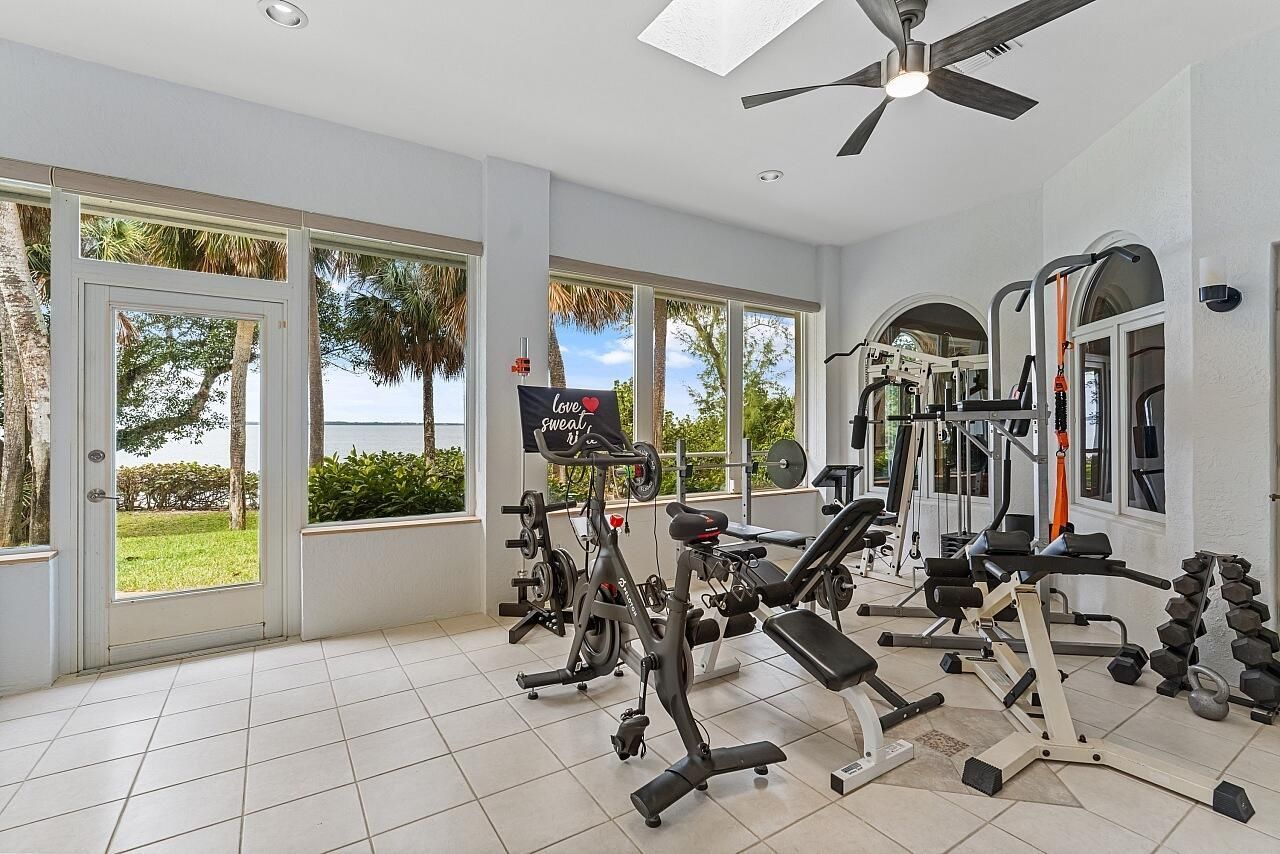 8601 S Ocean Drive, Jensen Beach, FL 34957 Photo