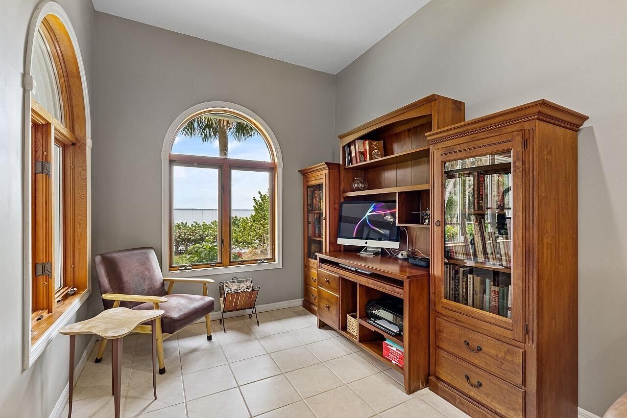 8601 S Ocean Drive, Jensen Beach, FL 34957 Photo