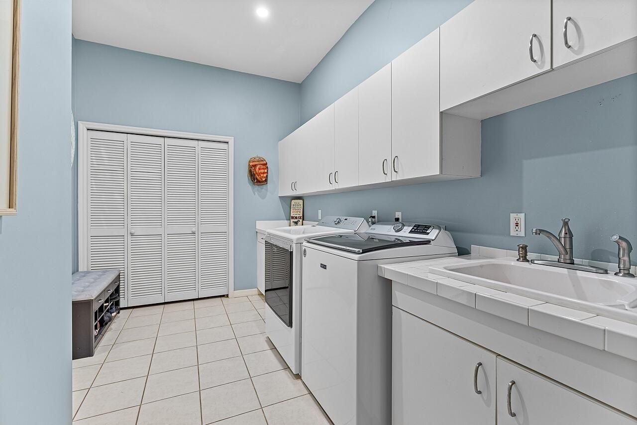 8601 S Ocean Drive, Jensen Beach, FL 34957 Photo