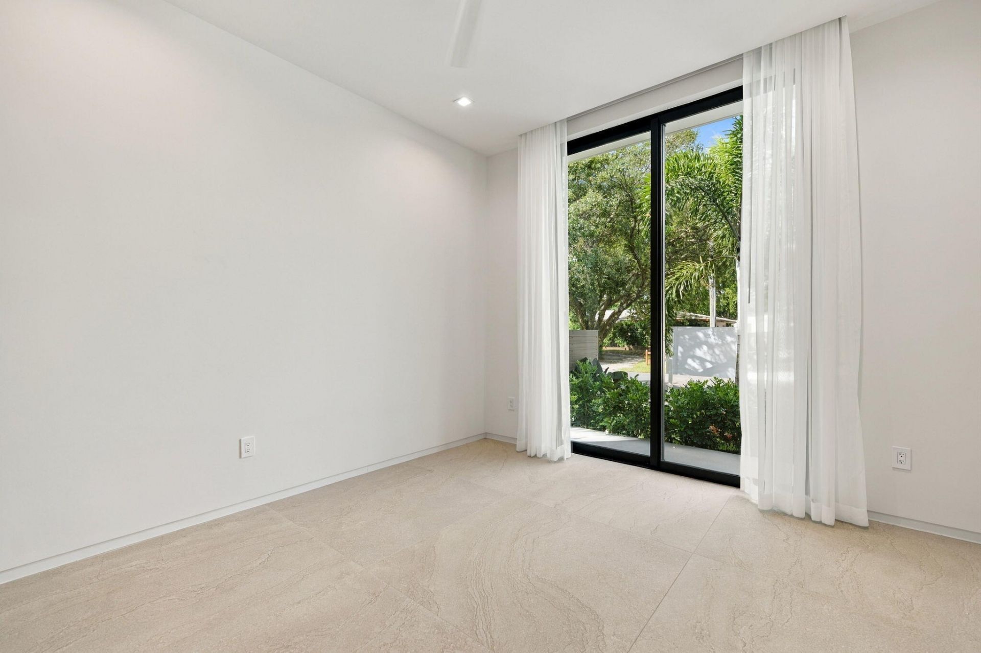 624 SW 8th Avenue, Fort Lauderdale, FL 33315 Photo