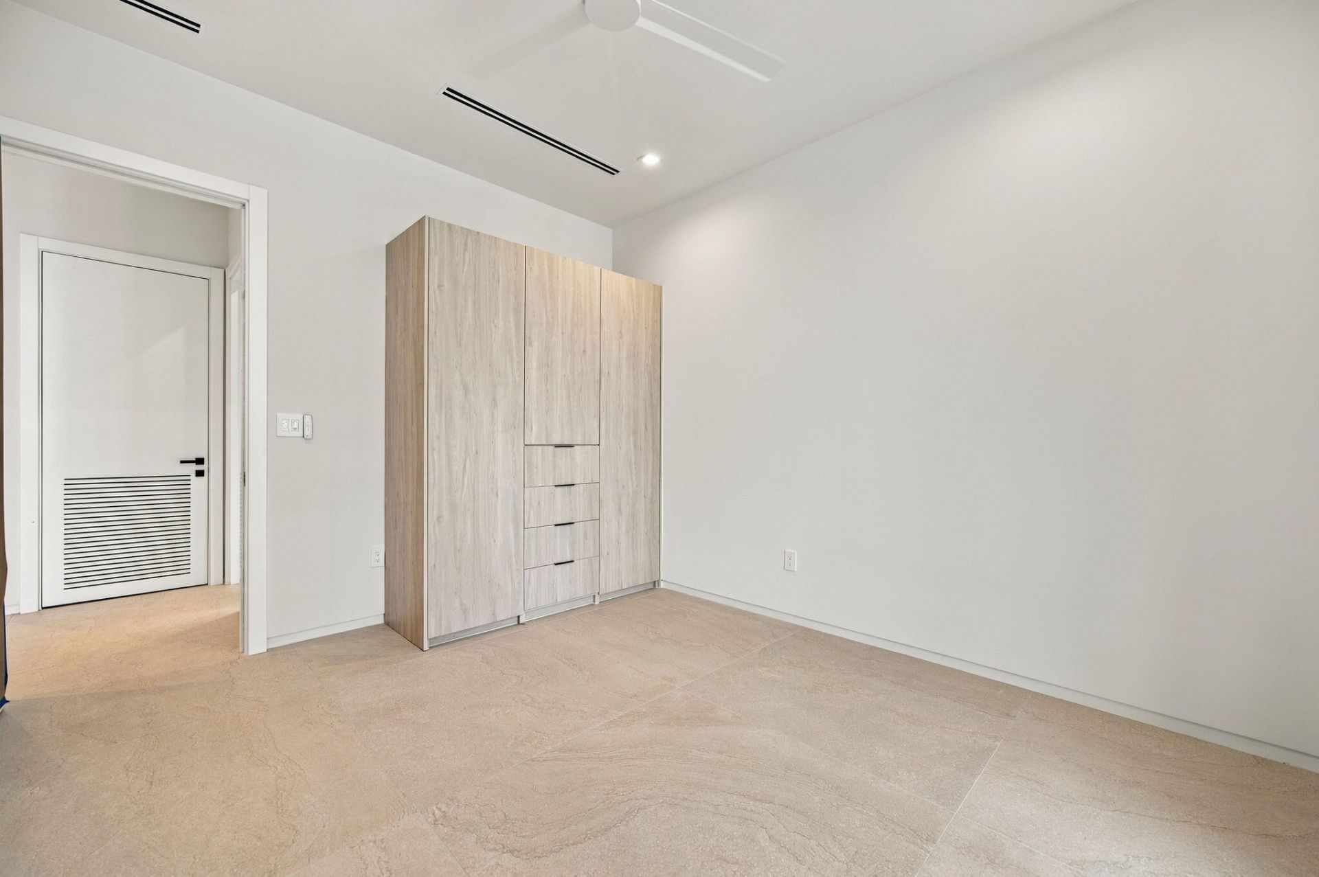 624 SW 8th Avenue, Fort Lauderdale, FL 33315 Photo