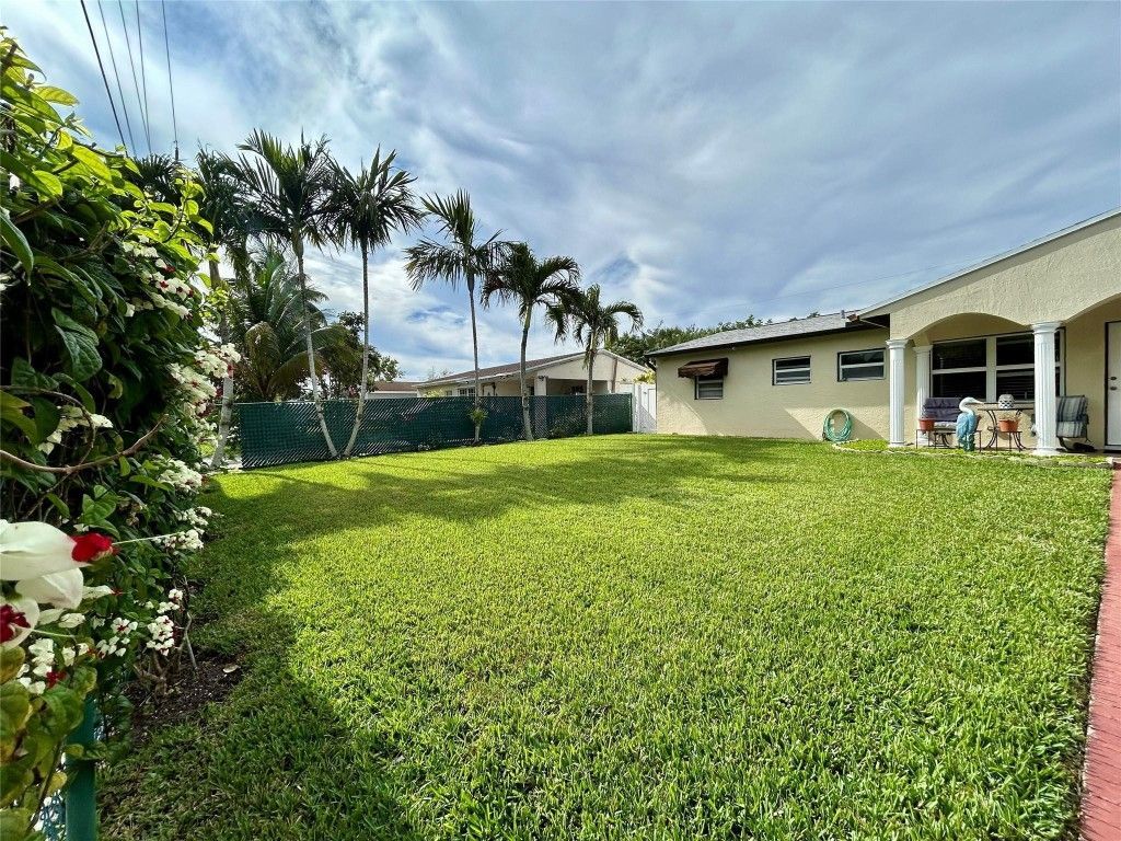 5971 NE 6th Avenue, Fort Lauderdale, FL 33334 Photo