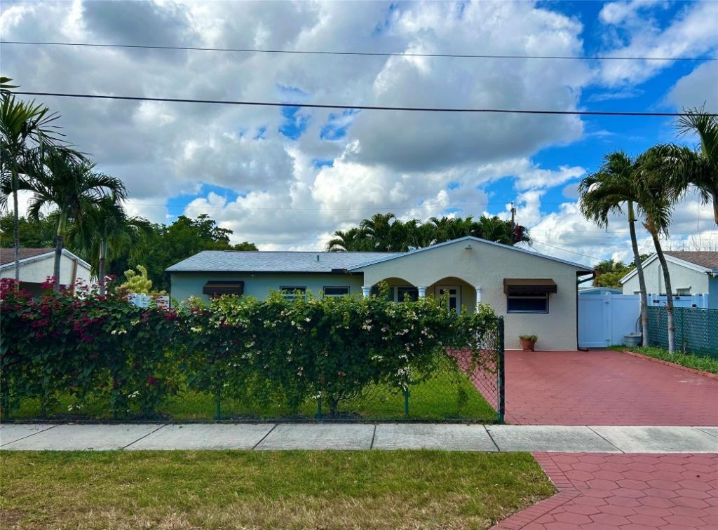 5971 NE 6th Avenue, Fort Lauderdale, FL 33334 Photo