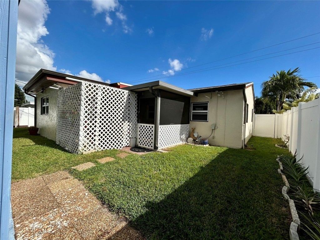 5971 NE 6th Avenue, Fort Lauderdale, FL 33334 Photo