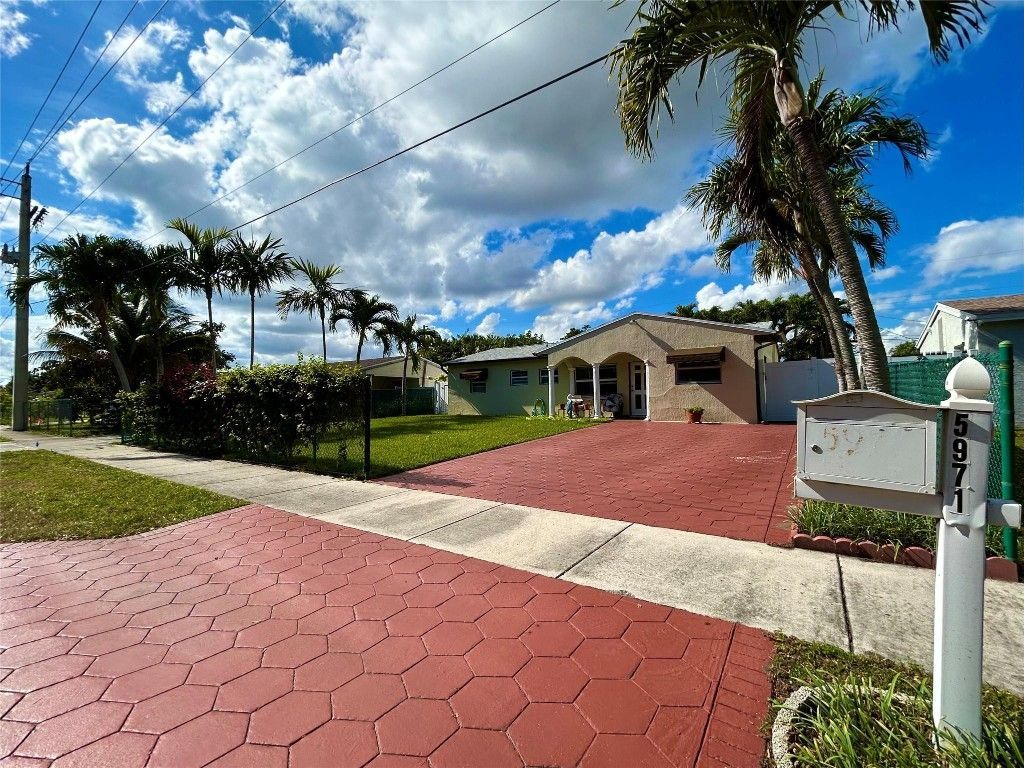 5971 NE 6th Avenue, Fort Lauderdale, FL 33334 Photo