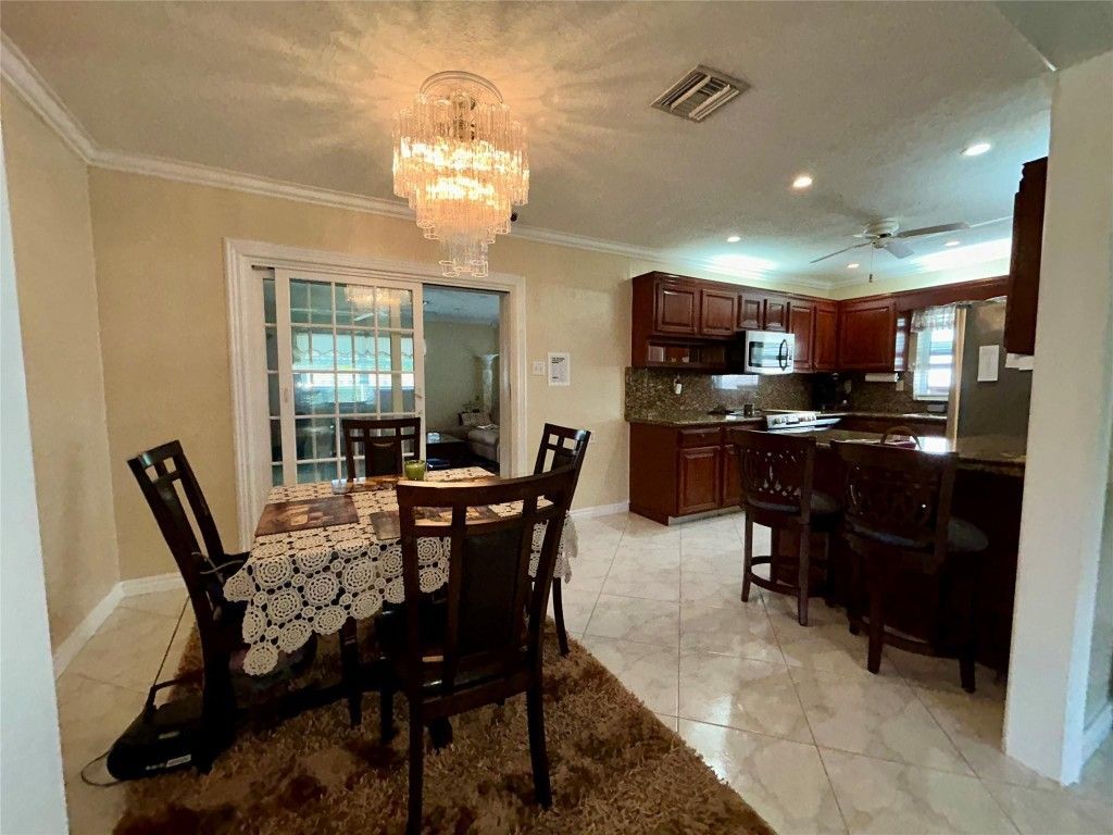 5971 NE 6th Avenue, Fort Lauderdale, FL 33334 Photo