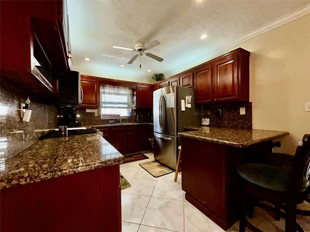 5971 NE 6th Avenue, Fort Lauderdale, FL 33334 Photo